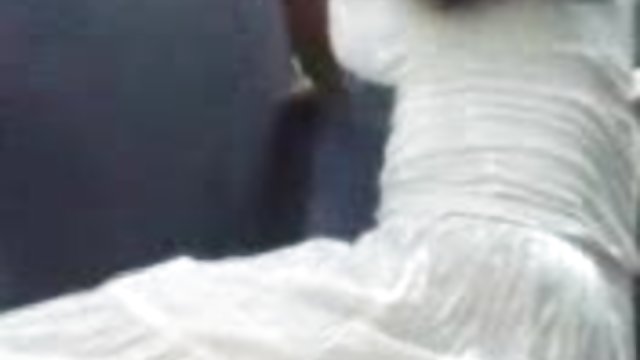 ضرب و شتم و ضرب و شتم توسط یک زوج آبی آلمانی انجام شده است