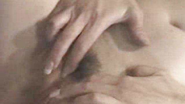 سکس فوق العاده با یک ملات زیبا در جوراب های بلند