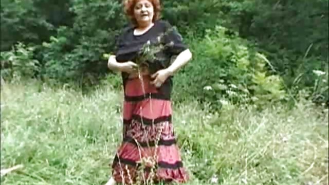 سکس روسی از 1 نفر با یک دختر جذاب Gerda